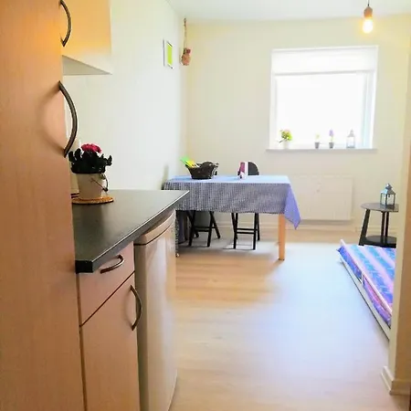 5 Miniutes Walk To Lego - Studio Appartement
